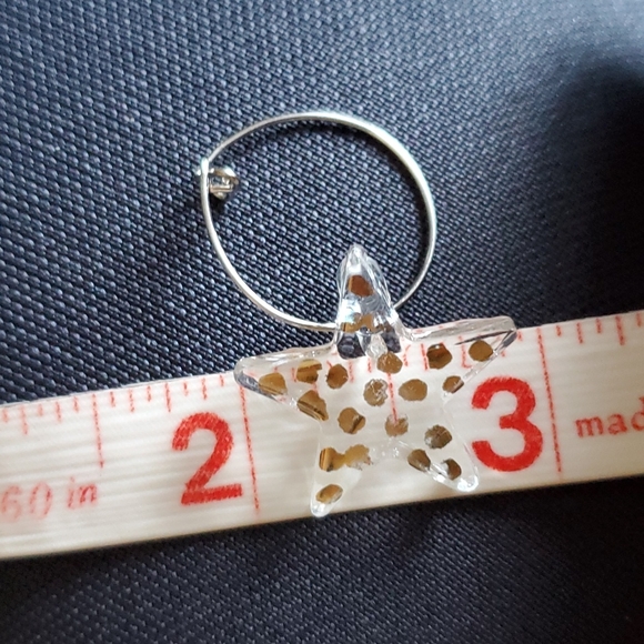 ๐ 4/$25 Glass Stars Wine Glass Charms - Set of 6 - Picture 11 of 14